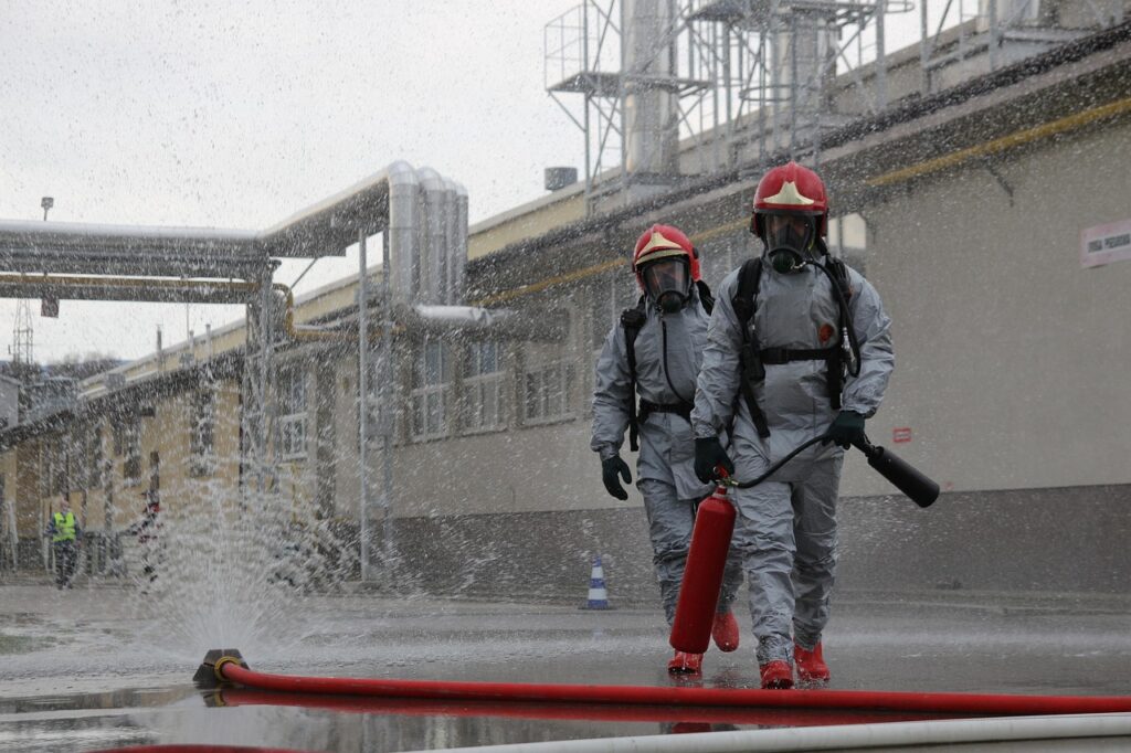 chemistry, poisoning, help, fire, ammonia, rescue, environment, fire department, hydrant, water, chemistry, chemistry, nature, chemistry, chemistry, help, fire, fire, fire, ammonia, ammonia, ammonia, ammonia, ammonia, environment, environment, environment, environment, environment, fire department, fire department